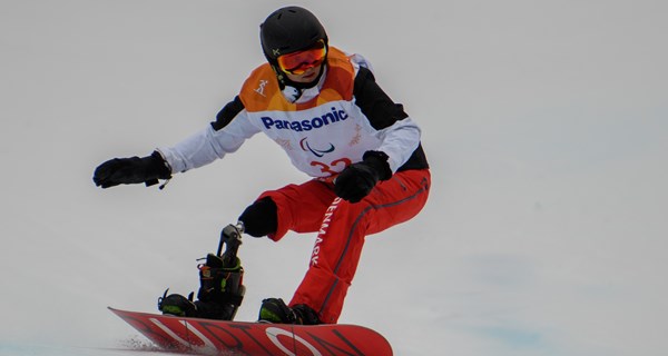 Daniel Wagner i aktion i banked slalom. Foto: Joel Marklund for OIS/IOC