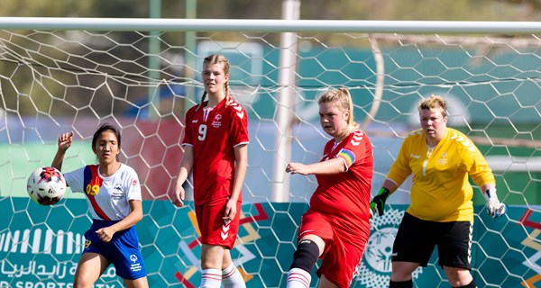 Michele Formand vogter målet for de danske landsholdspiger. Foto: Abu Dhabi 2019