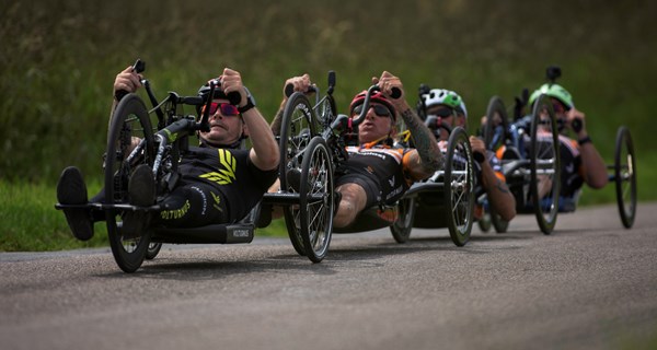 Håndcykelryttere i aktion ved DM i paracykling 2019. Foto: Sonni K. Frederiksen
