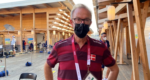 Elitechef Michael Møllgaard Nielsen og den danske stab sørger for, at de danske atleter har optimale rammer i den paralympiske by i Tokyo.