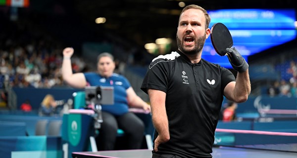 Peter Rosenmeier spillede en fremragende PL-semifinale, men det samme gjorde modstander Rungroj Thainiyom. Foto: Lars Møller