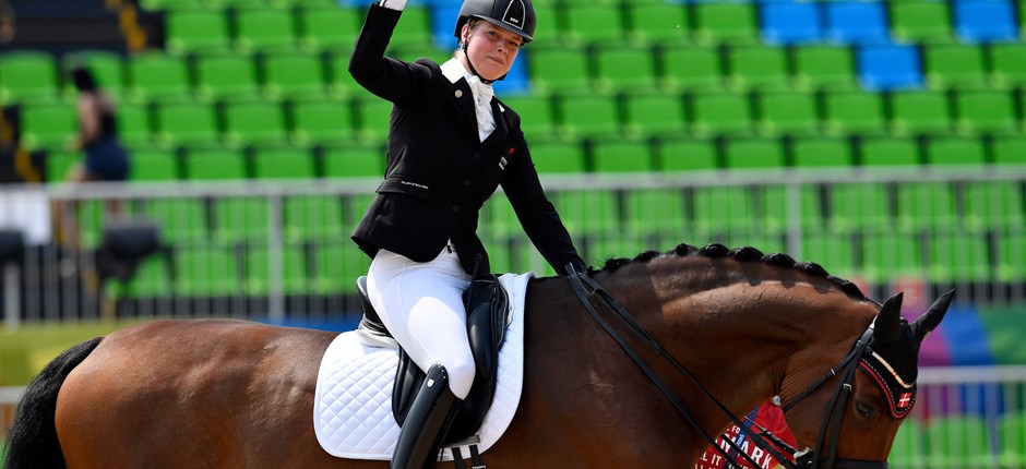 Caroline Cecilie Nielsen og Davidoff i aktion ved de Paralympiske Lege i Rio 2016. Foto: Lars Møller