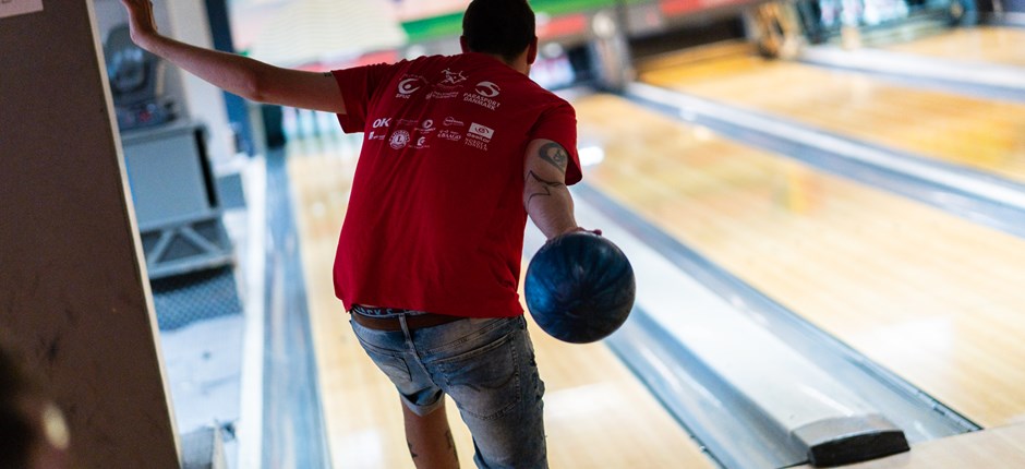 Bowling i Parasport Danmark. Foto: Fotoklubbe Kronborg