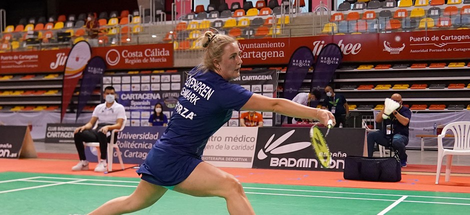 Cathrine Rosengren fik rystet nerverne af sig og sejrede i Spanish Para Badminton International 2021. Foto: Alan Spink.