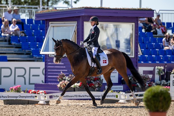 Karla Dyhm-Junge og Miss Daisy. Foto: Hippo Foto - Sharon Vandeput.