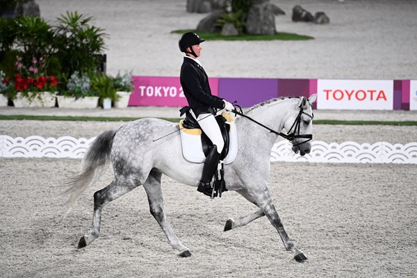 Tobias Thorning Jørgensen og hesten Jolene red to guldmedaljer hjem til Danmark. Foto: Lars Møller