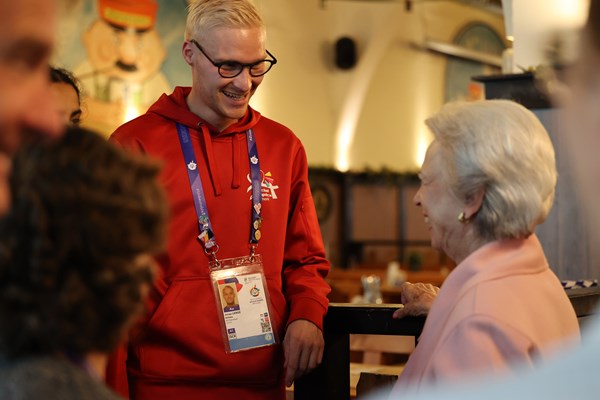 Det betyder meget for løber Jonas Lange og de øvrige danske atleter, at Prinsesse Benedikte har taget turen til Berlin for at vise sin opbakning til dem.