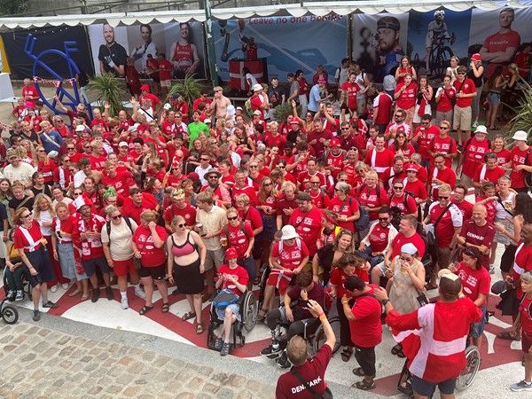 Der var festligt i den danske fanzone i Paris. Foto: Parasport Danmark