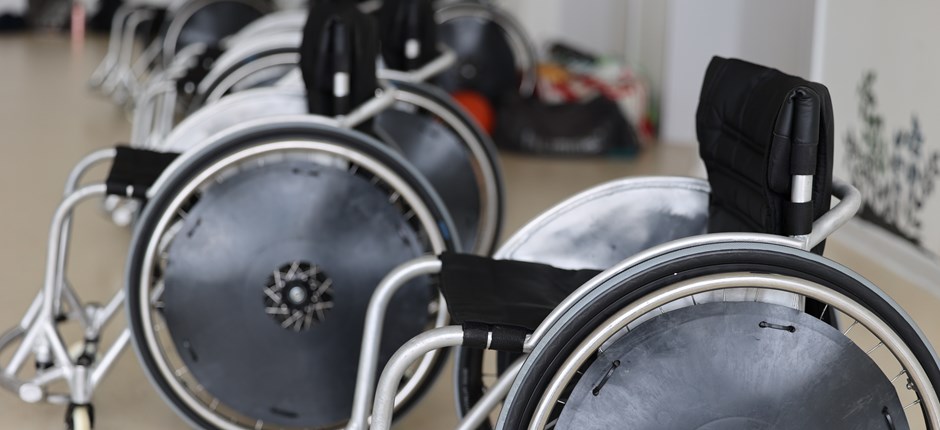 Ny undersøgelse: Mange får afslag, når de søger om aktivitetshjælpemidler