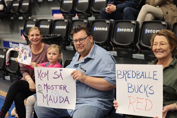 Der heppes på sidelinjen. Foto: Parasport Danmark