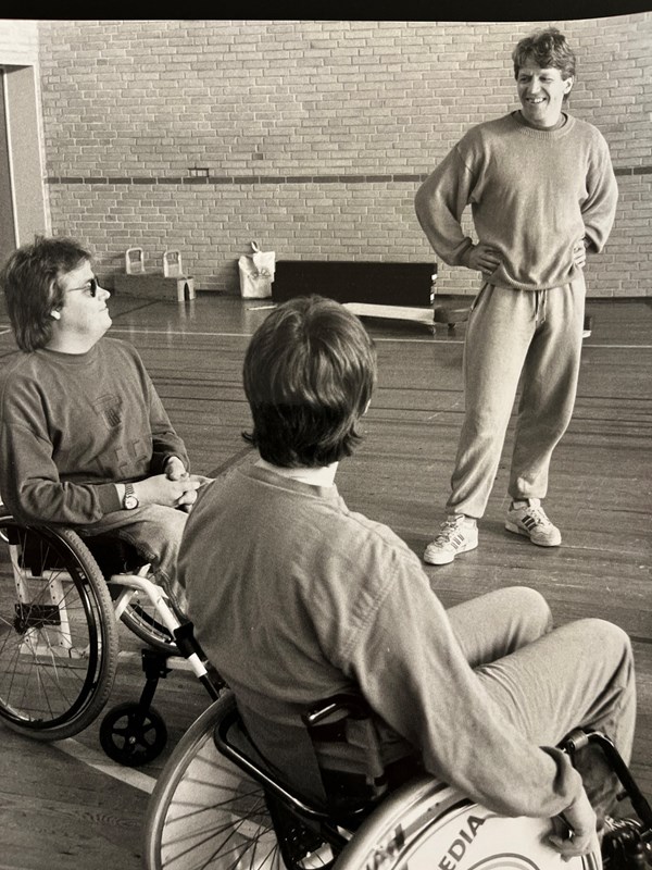 Søren Jul Kristensen underviser på en idrætsweekend på Nørregårds Højskole i Bjerringbro i 1990
